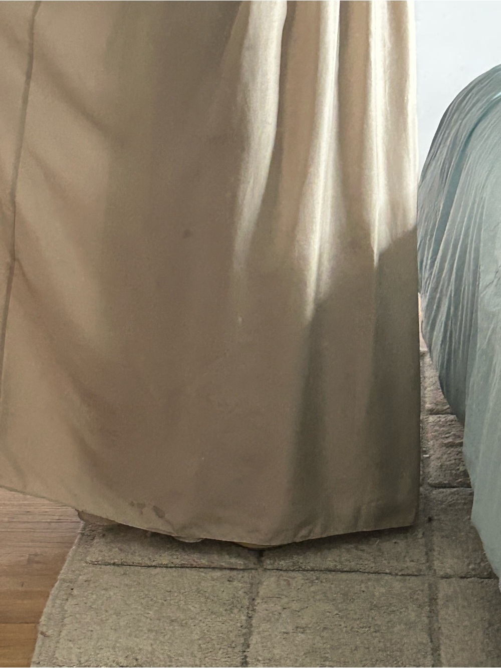 VINTAGE Vera Wang Silk Gown - Picture 5 of 10